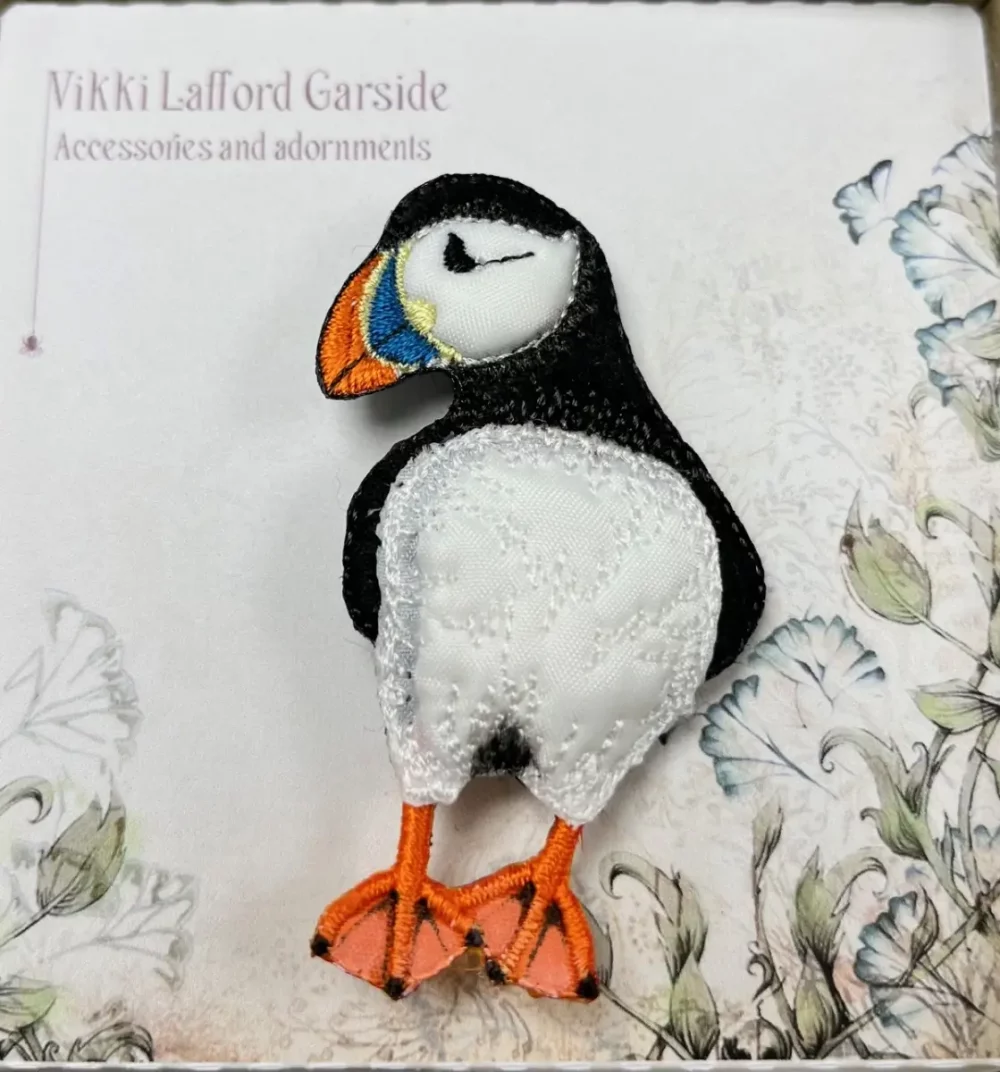 Puffin brooch