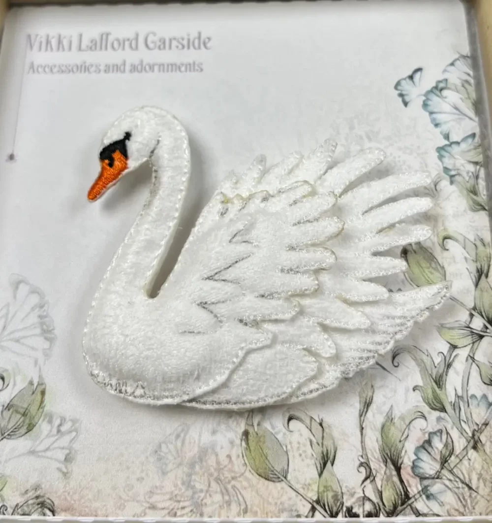 Swan brooch