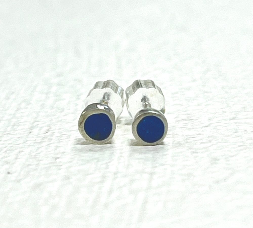 14056 small colour dot blue silver stud earrings Clare Lloyd.jpg