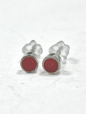 1985 pink dot silver stud earrings Clare Lloyd.jpg