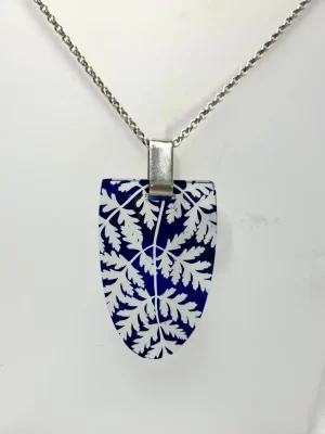 2669 Blue Cow Parsley Pendant Necklace.webp