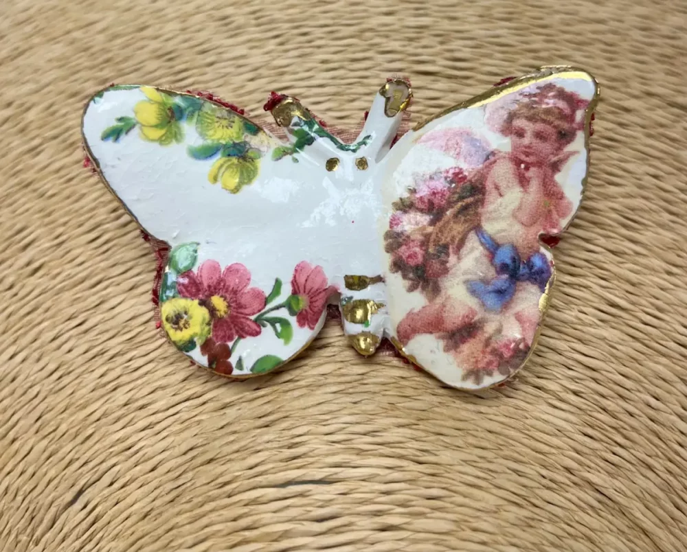 3236 ceramic butterfly brooch flowers Remon Jephcott.webp